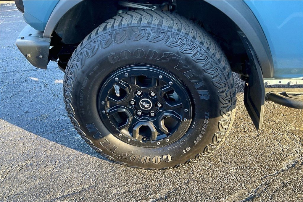 Certified 2023 Ford Bronco Wildtrak AWD/4WD image 8