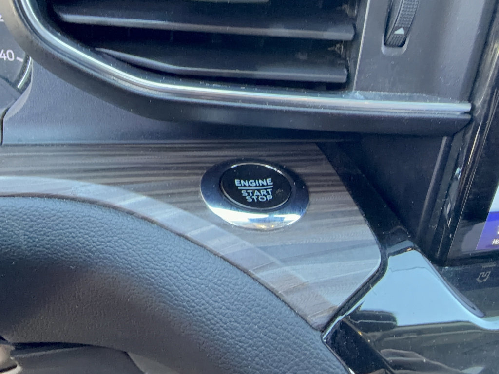 Certified 2022 Ford Explorer Limited w/ Limited Technology Package RWD image 25