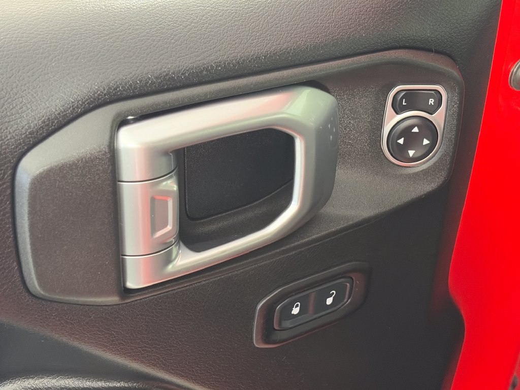 Used 2019 Jeep Wrangler Unlimited Sport AWD/4WD image 27