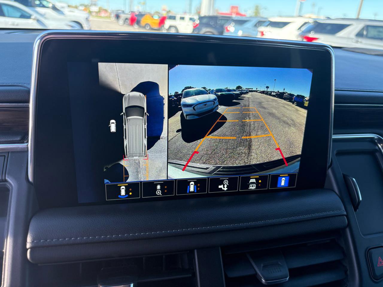 Used 2023 Chevrolet Tahoe LT w/ Luxury Package image 47