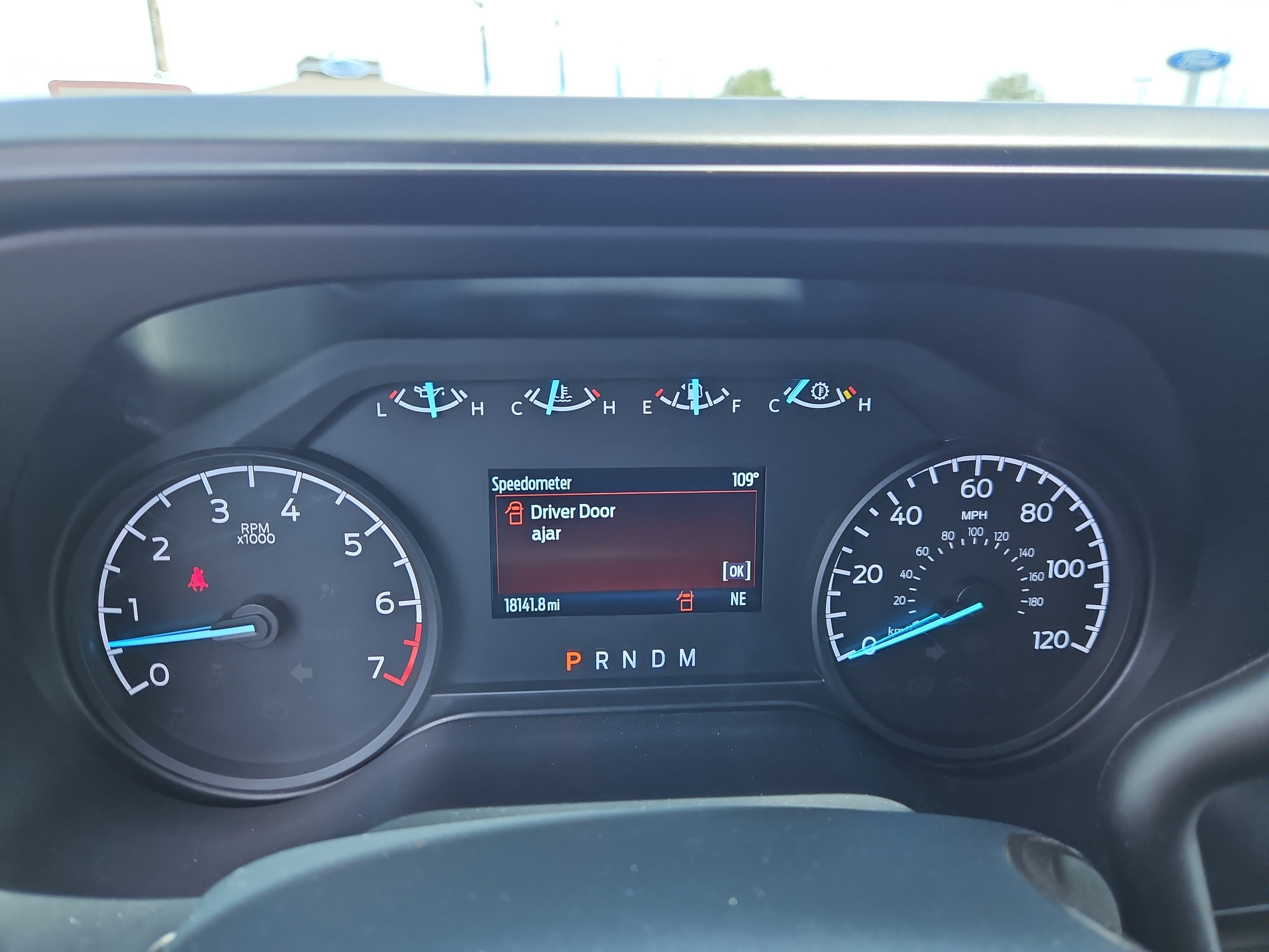 Certified 2025 Ford F350 XLT w/ 360-Degree Camera Package AWD/4WD image 11