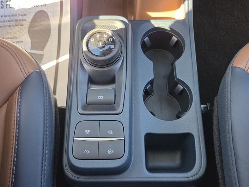 Certified 2024 Ford Maverick Lariat image 19