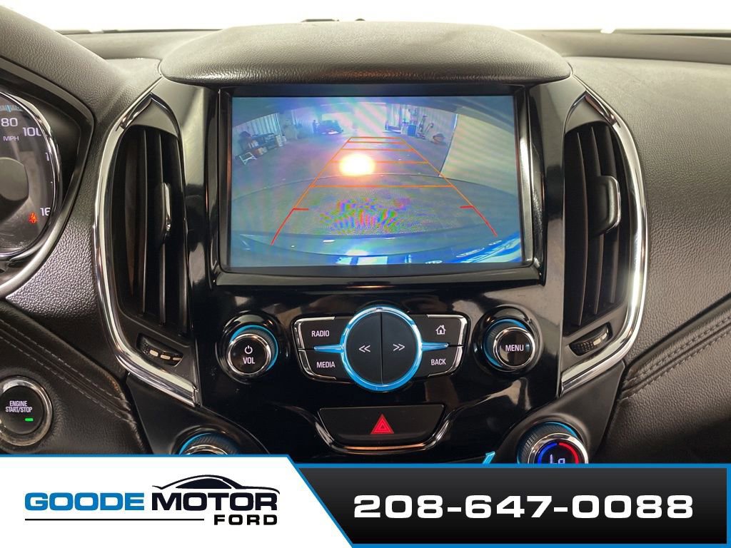 Used 2017 Chevrolet Cruze Premier image 8