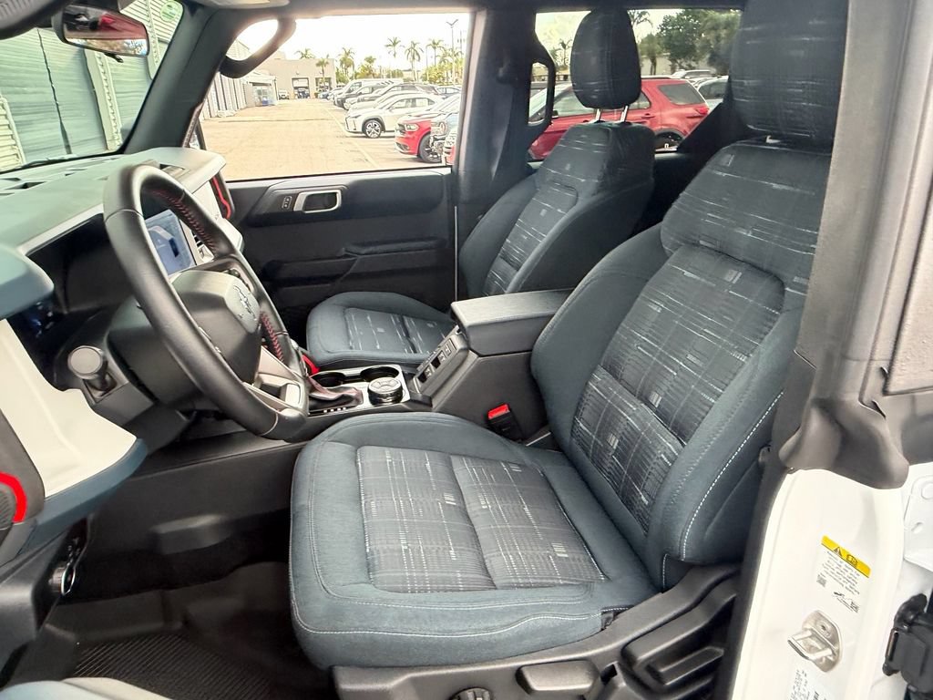 Certified 2026 Ford Bronco Heritage Edition AWD/4WD image 10