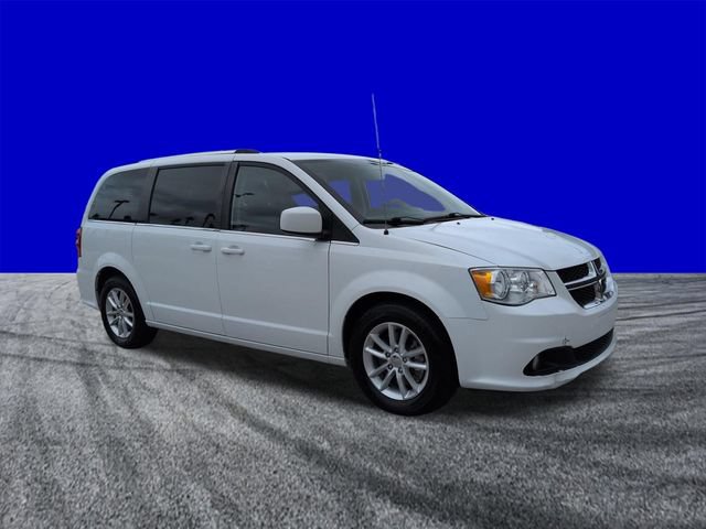 Used 2018 Dodge Grand Caravan SXT FWD image 2
