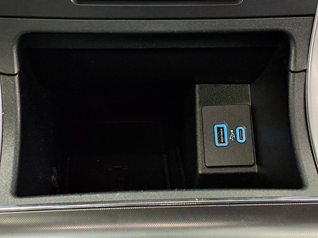 Certified 2024 Ford Edge ST-Line image 14