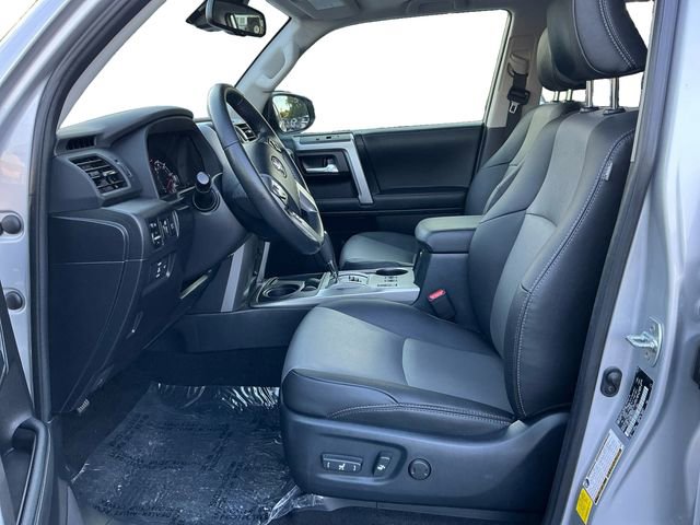 Used 2024 Toyota 4Runner SR5 Premium w/ Moonroof Package RWD image 10