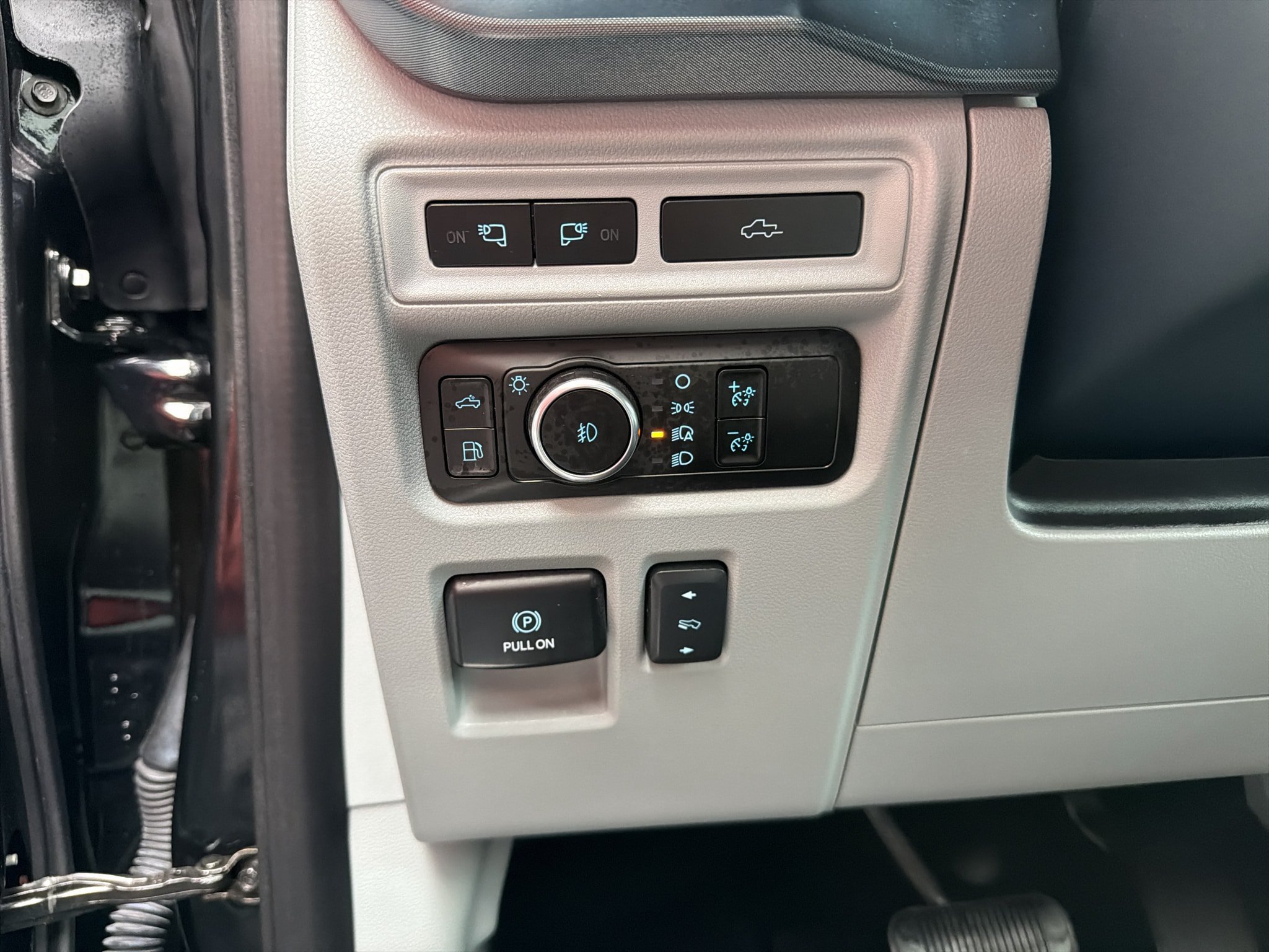 Certified 2023 Ford F150 Limited AWD/4WD image 25