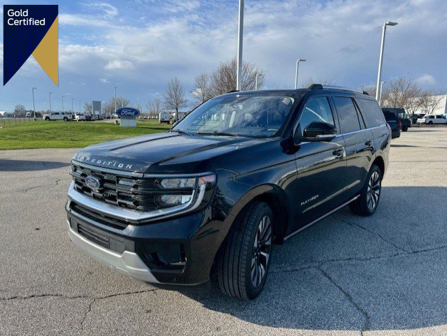Certified 2025 Ford Expedition Platinum w/ Driver's Package image 1