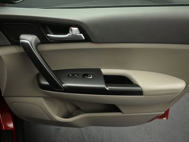 Used 2017 Kia Sportage LX w/ LX Popular Package image 43