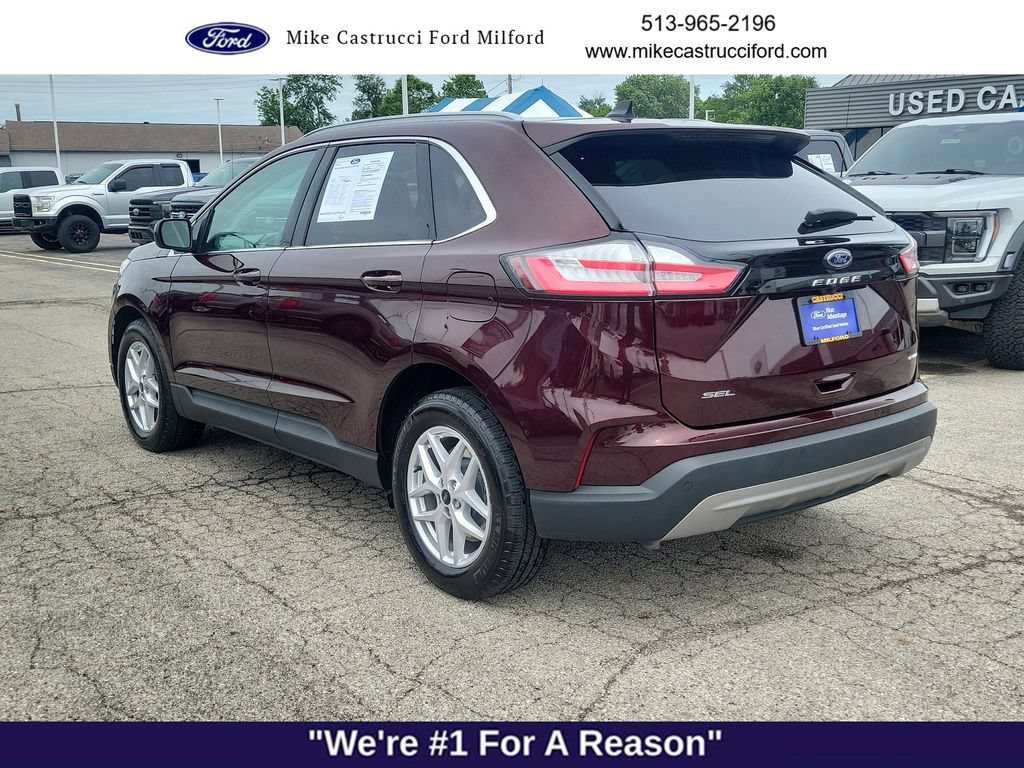 Certified 2024 Ford Edge SEL w/ Convenience Package AWD/4WD image 3
