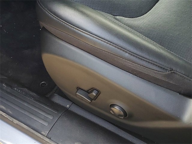 Used 2022 Jeep Cherokee Limited image 15