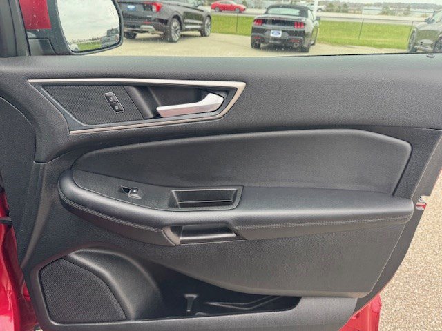 Certified 2024 Ford Edge SEL w/ Convenience Package image 33