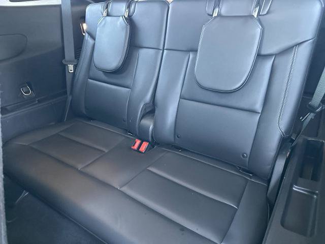 Certified 2023 Ford Explorer XLT w/ Equipment Group 202A RWD image 14