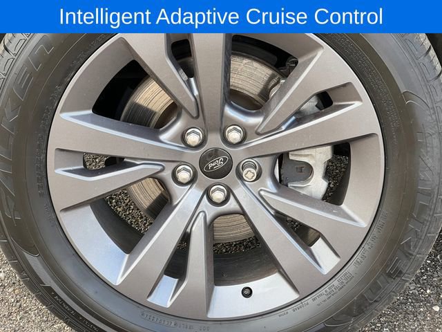 Certified 2023 Ford Explorer XLT w/ Equipment Group 202A image 17