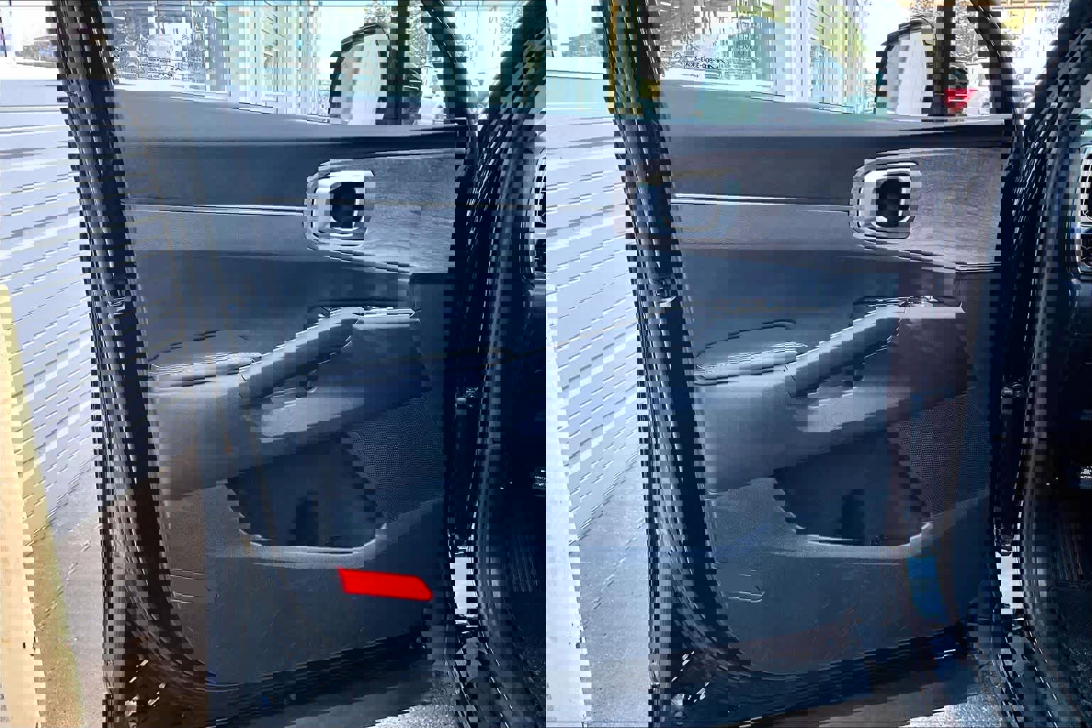 Used 2022 Kia Sorento S image 24