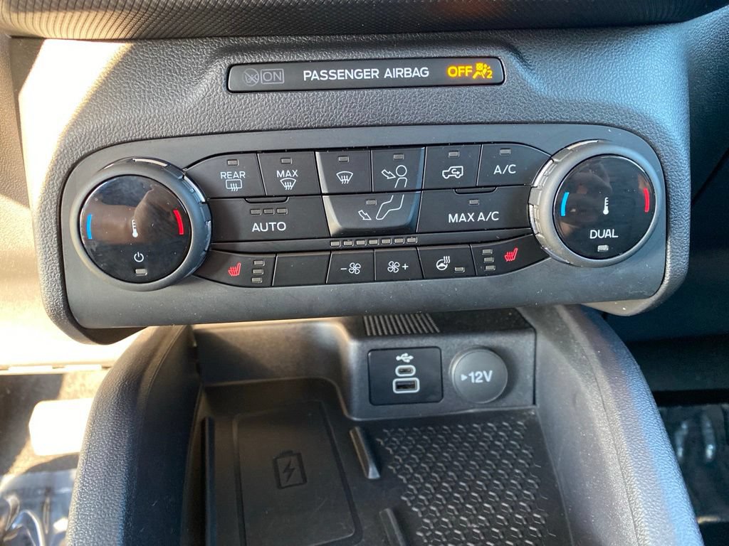 Certified 2024 Ford Bronco Sport Outer Banks w/ Tech Package AWD/4WD image 32
