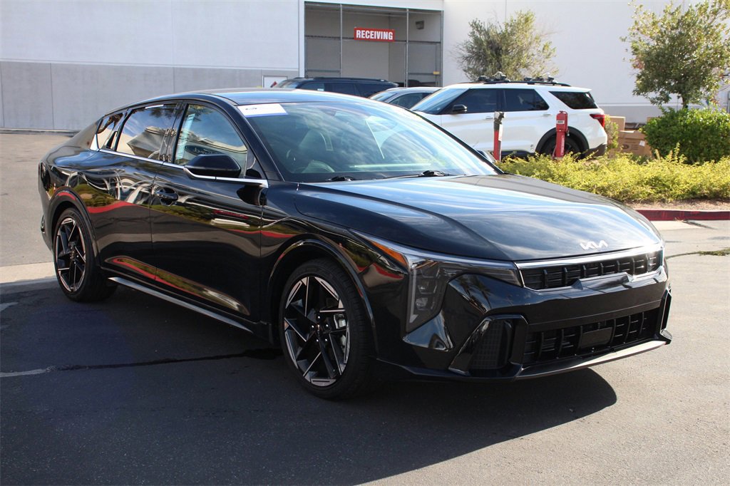Used 2025 Kia K4 GT-Line image 10
