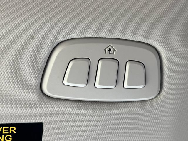 Certified 2022 Ford Escape Titanium FWD image 33