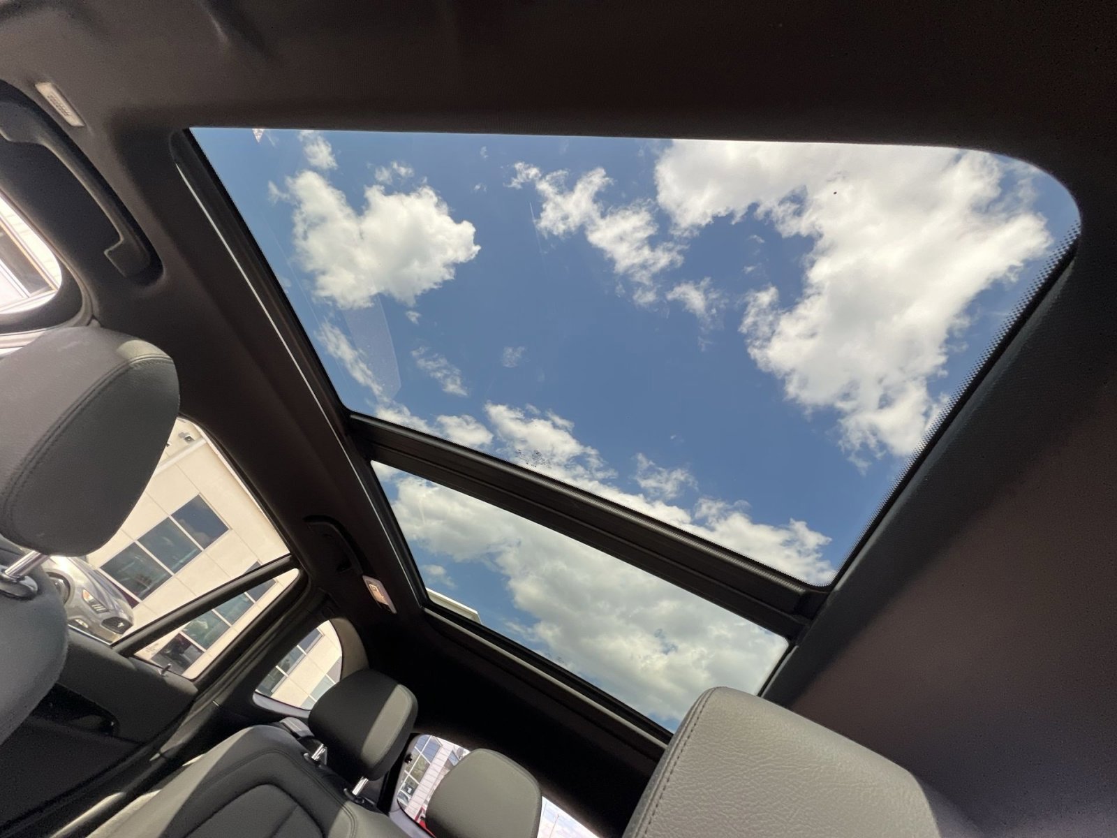 Used 2019 BMW X1 xDrive28i w/ Convenience Package image 23