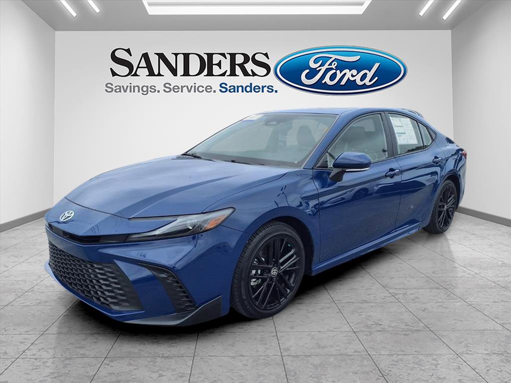 Used 2025 Toyota Camry Hybrid image 5