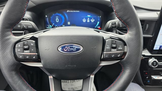 Certified 2024 Ford Explorer ST w/ Equipment Group 401A AWD/4WD image 14