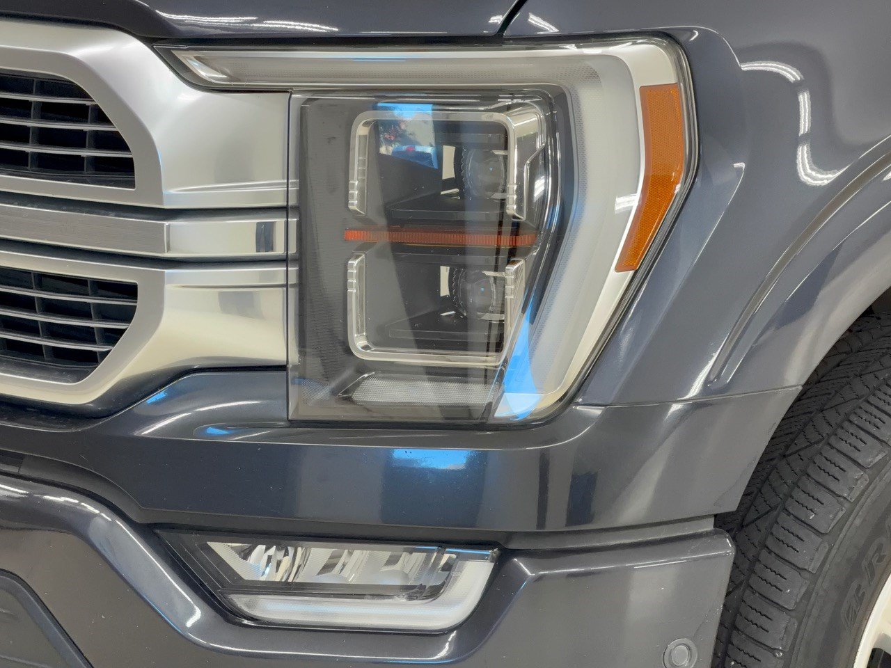 Certified 2021 Ford F150 Limited AWD/4WD image 9