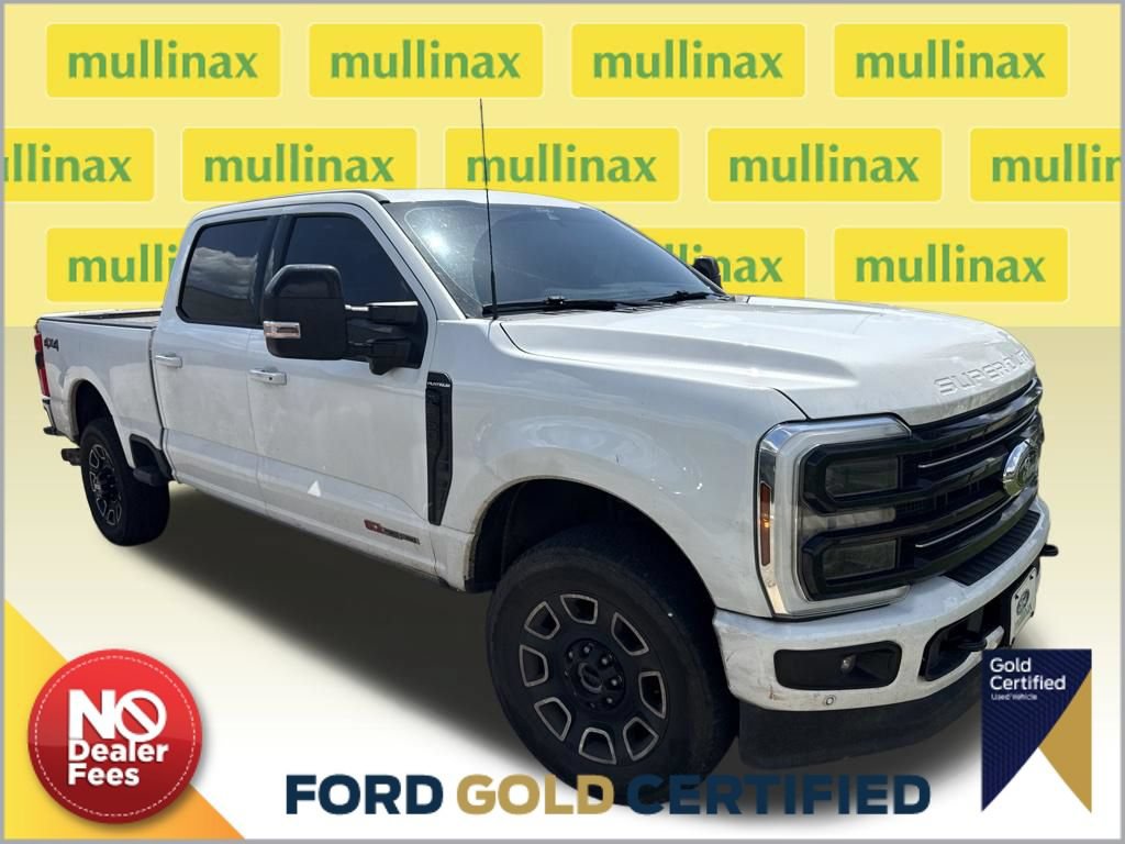 Certified 2025 Ford F350 Platinum AWD/4WD image 1
