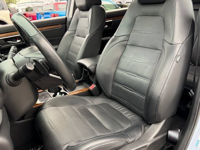 Used 2021 Honda CR-V Touring image 9