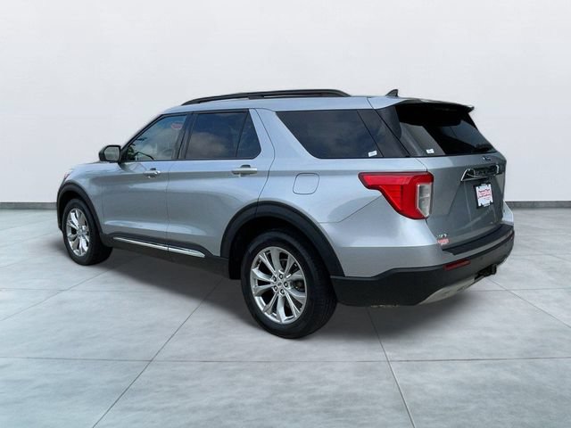 Certified 2023 Ford Explorer XLT w/ Equipment Group 202A AWD/4WD image 5