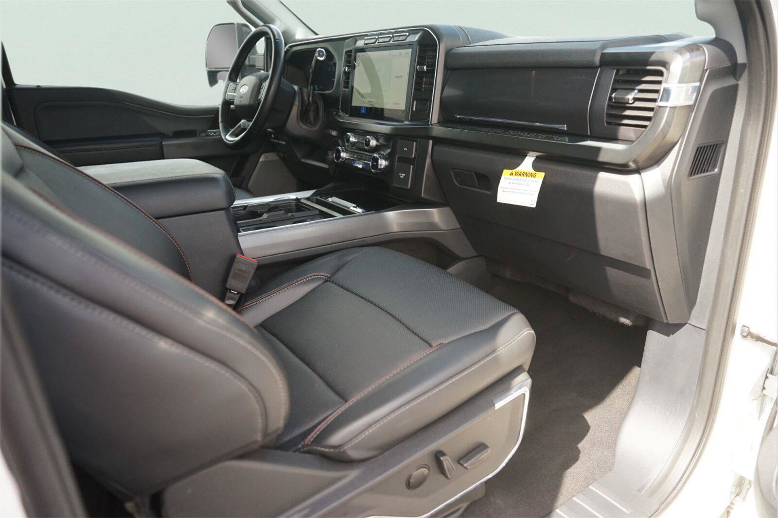 Certified 2024 Ford F250 Lariat w/ FX4 Off-Road Package AWD/4WD image 17