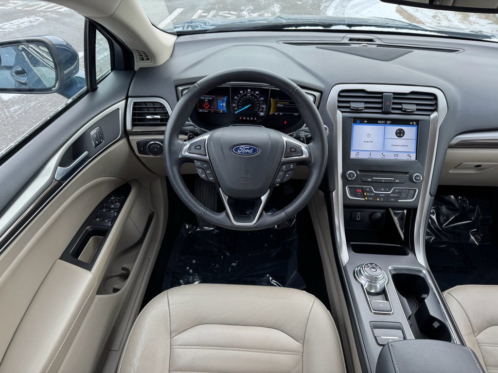 Certified 2018 Ford Fusion SE w/ Fusion SE Technology Package image 23