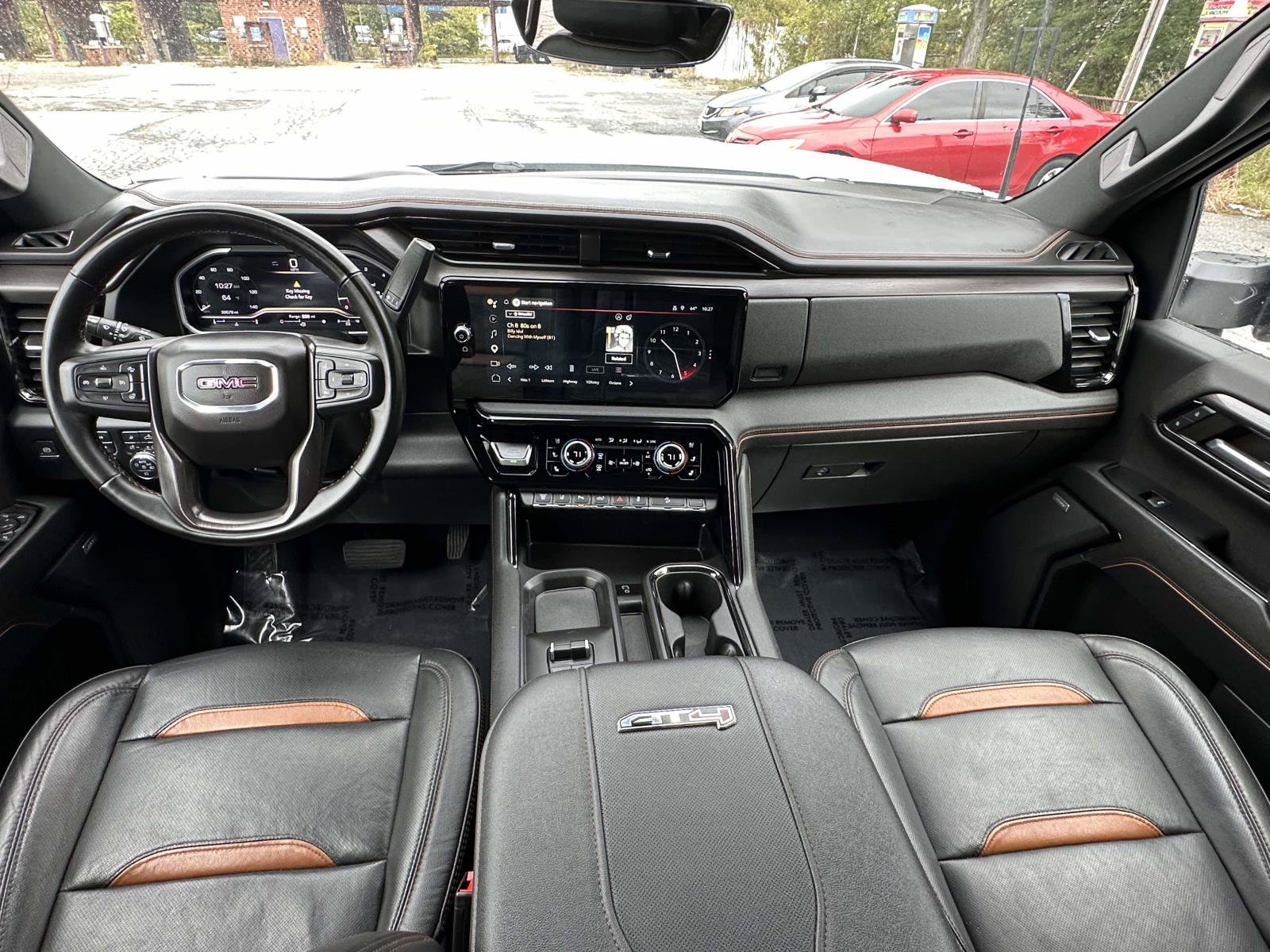 Used 2024 GMC Sierra 2500 AT4 w/ AT4 Premium Plus Package AWD/4WD image 7