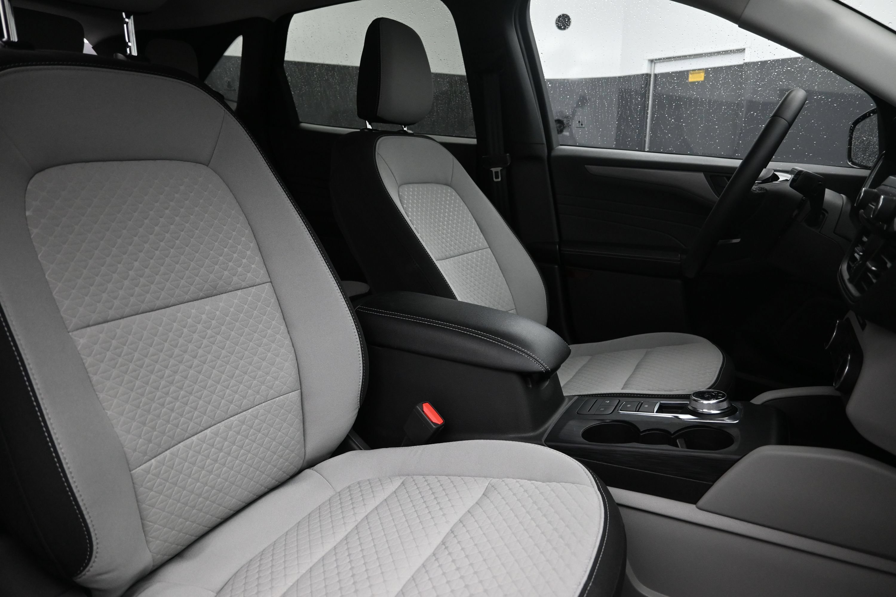Certified 2024 Ford Escape Active AWD/4WD image 27