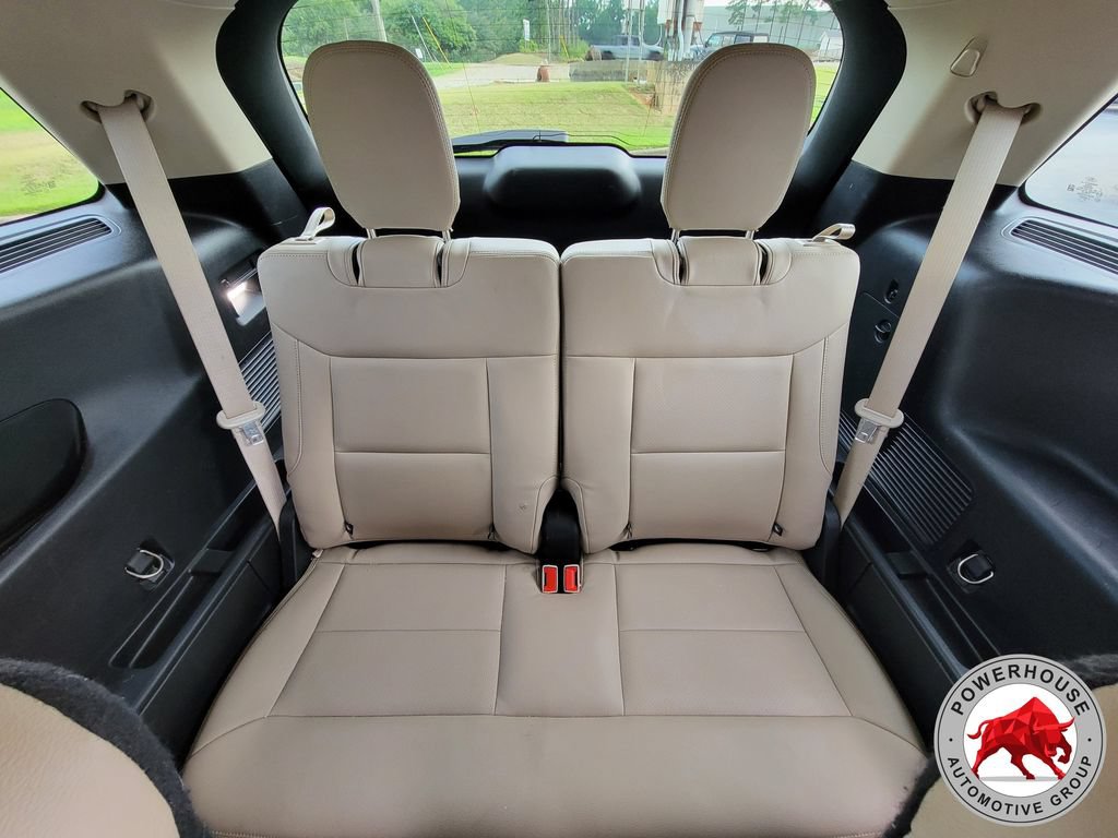 Certified 2022 Ford Explorer XLT RWD image 18