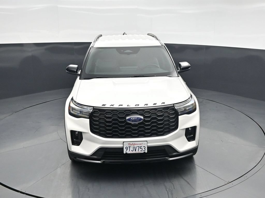 Certified 2025 Ford Explorer ST-Line w/ ST-Line Street Pack AWD/4WD image 34