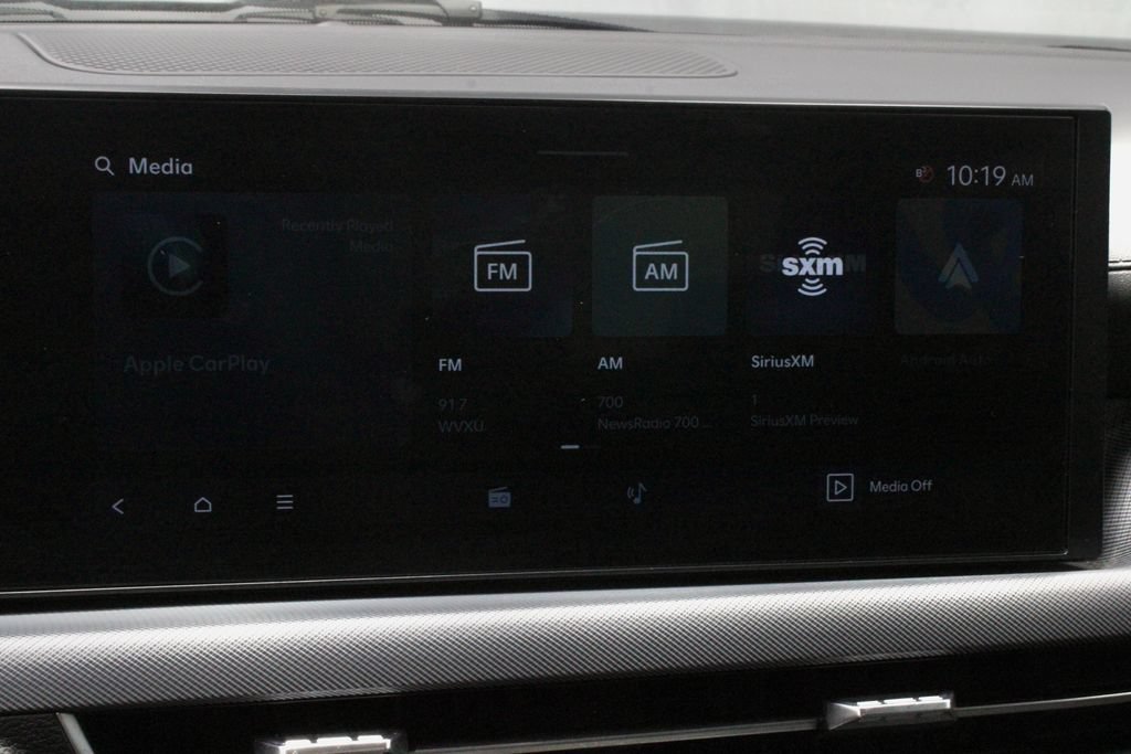 Used 2025 Hyundai Sonata SEL FWD image 3
