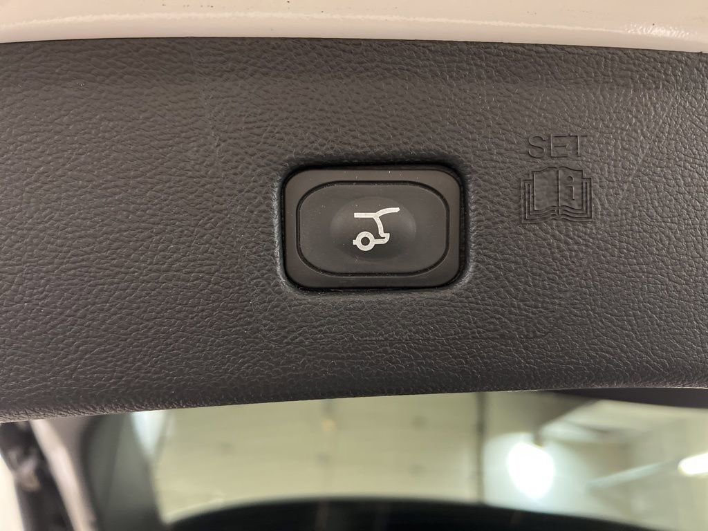 Certified 2024 Ford Edge SEL w/ Convenience Package image 36