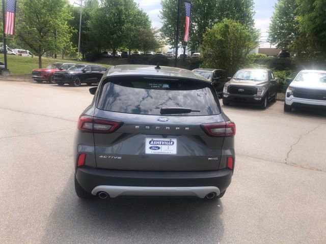 Certified 2024 Ford Escape Active w/ Tech Pack #1 AWD/4WD image 4