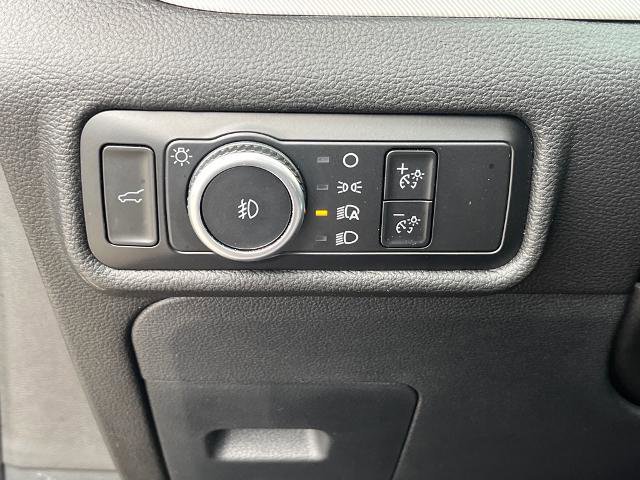 Certified 2023 Ford Explorer XLT w/ Equipment Group 202A image 15