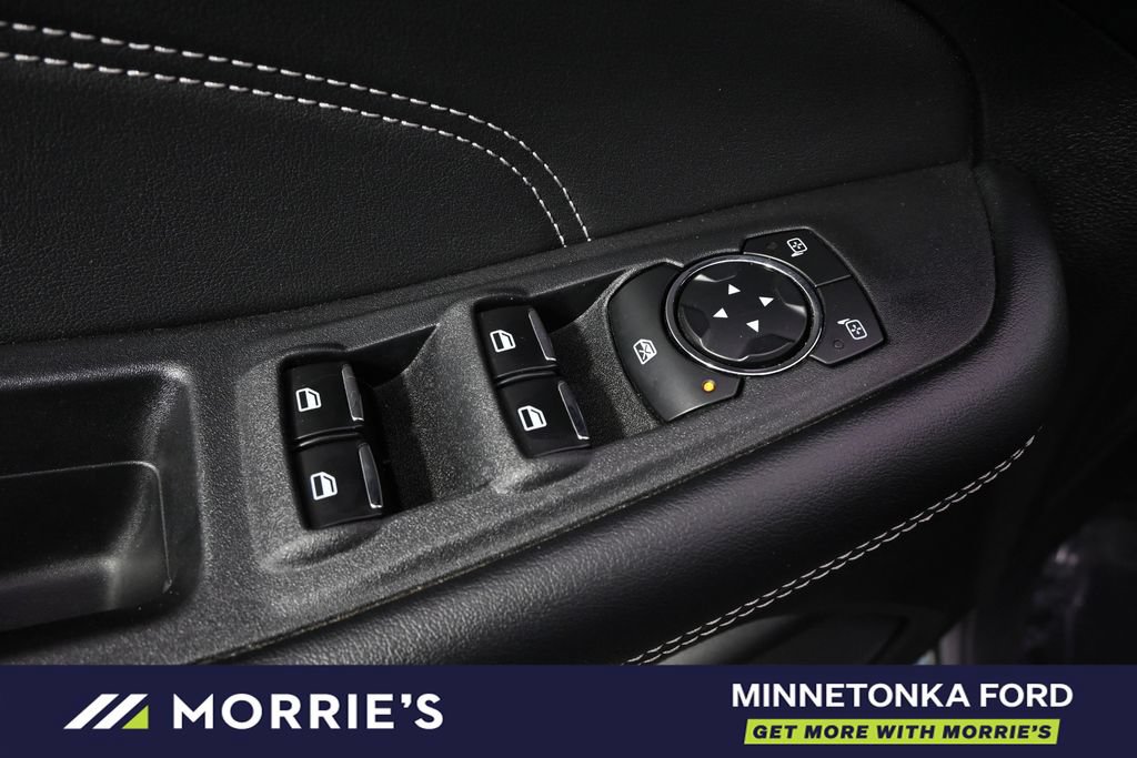 Certified 2024 Ford Edge Titanium AWD/4WD image 23