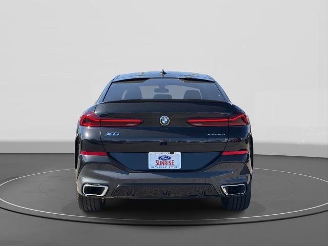 Used 2021 BMW X6 xDrive40i w/ M Sport Package image 3