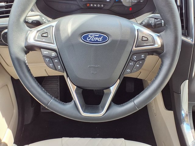 Certified 2024 Ford Edge Titanium AWD/4WD image 15