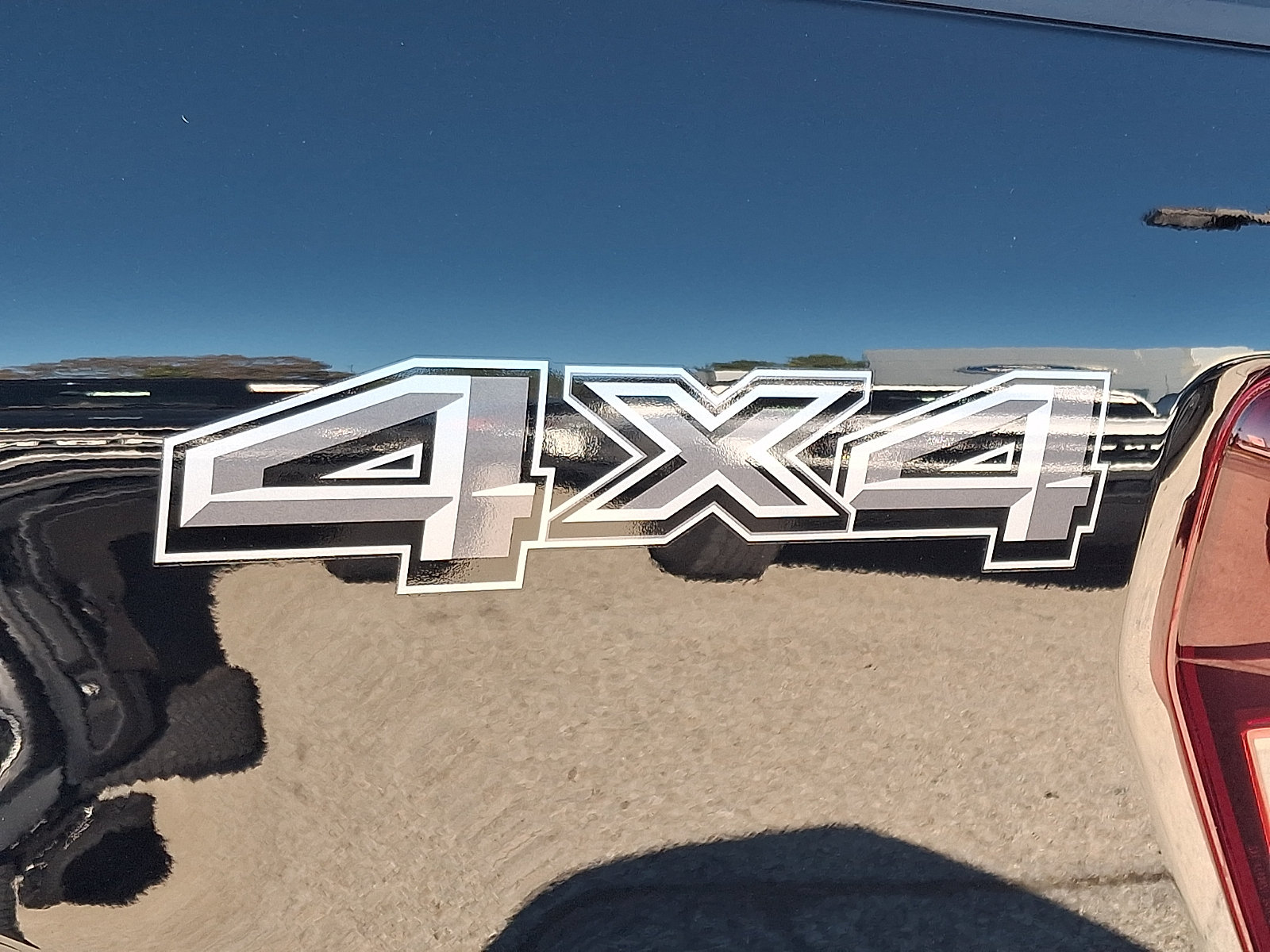 Certified 2024 Ford F150 XLT w/ Equipment Group 302A MID AWD/4WD image 33