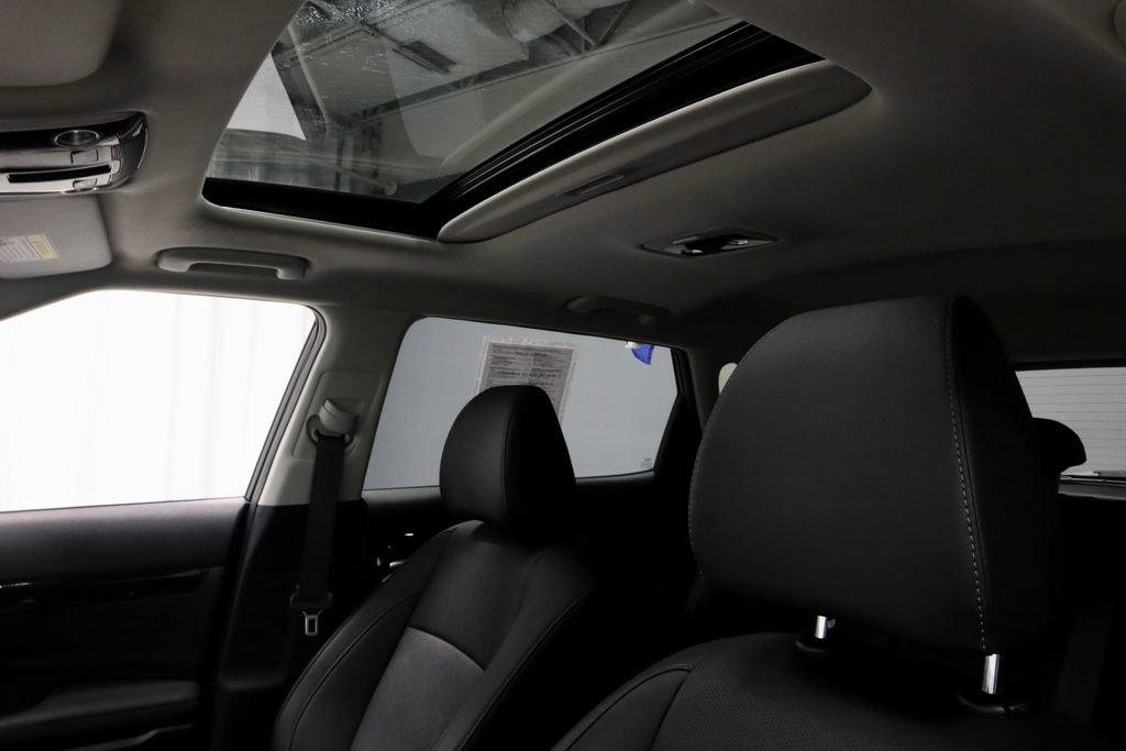 Used 2024 Kia Seltos EX AWD/4WD image 35