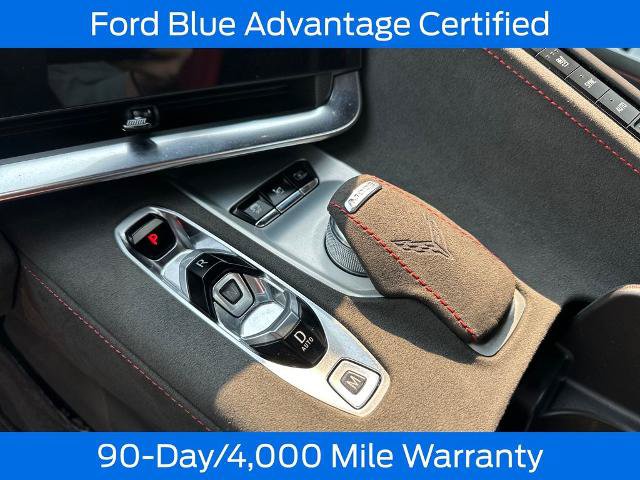 Used 2022 Chevrolet Corvette Stingray Premium Conv w/ Z51 Performance Package RWD image 15