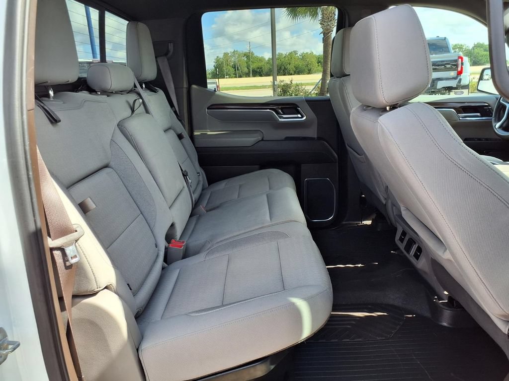Used 2024 Chevrolet Silverado 1500 LT w/ Z71 Off-Road Package AWD/4WD image 27