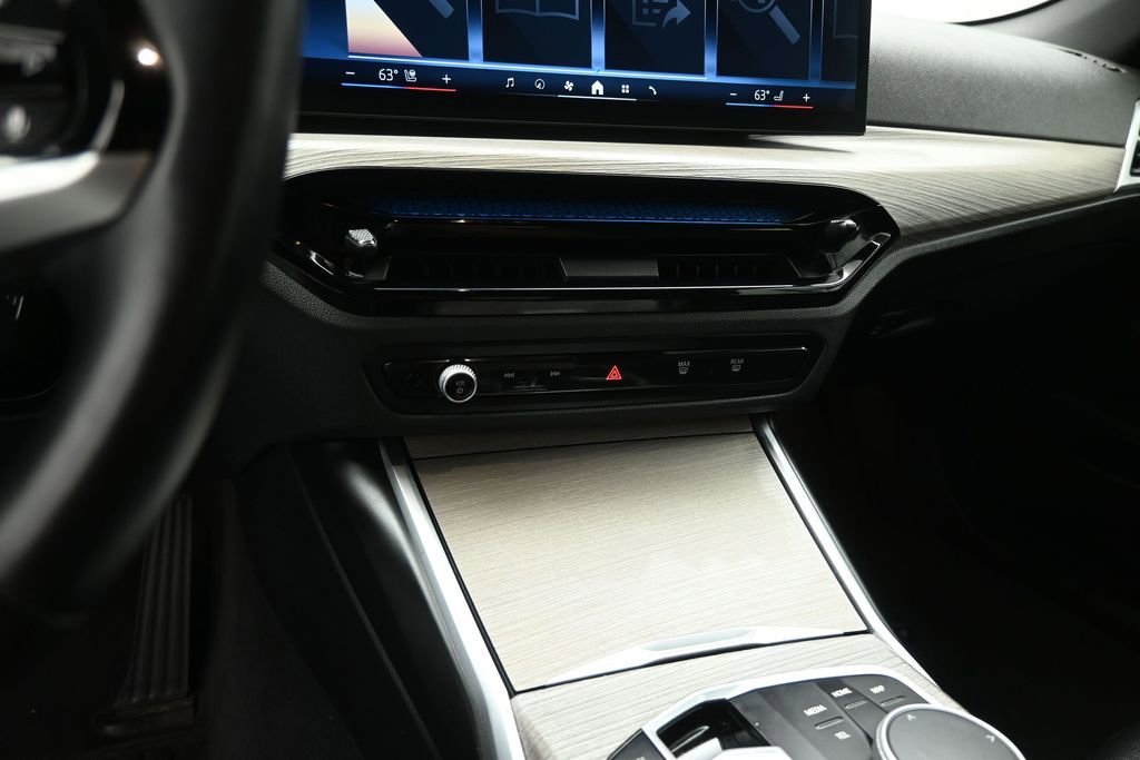 Used 2025 BMW 430i xDrive Convertible AWD/4WD image 16
