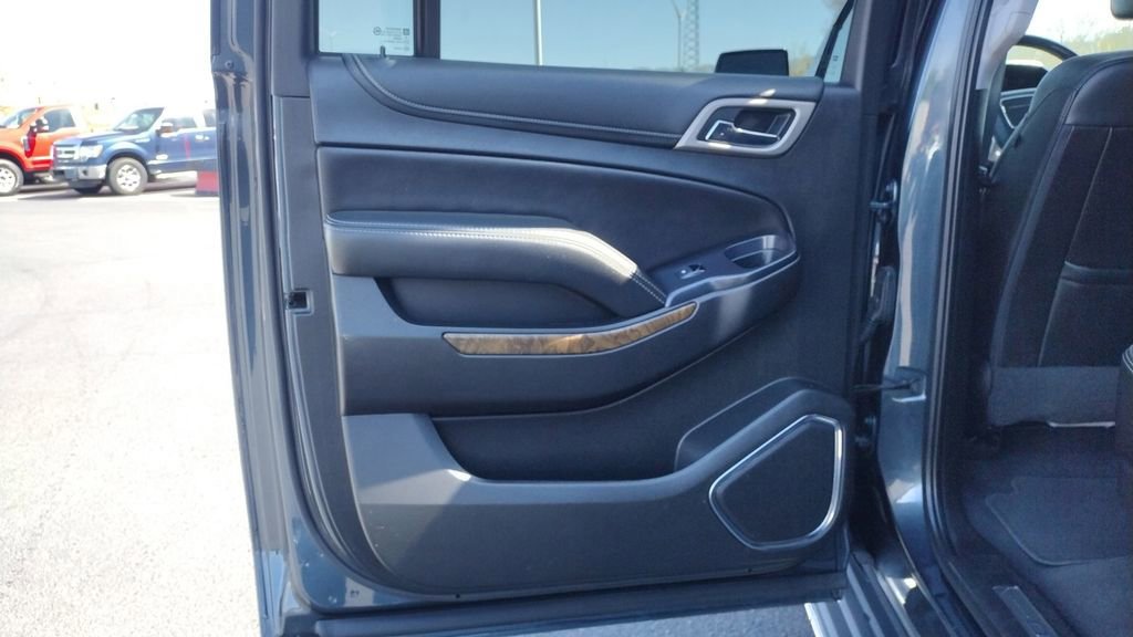 Used 2019 GMC Yukon XL Denali w/ Open Road Package AWD/4WD image 21