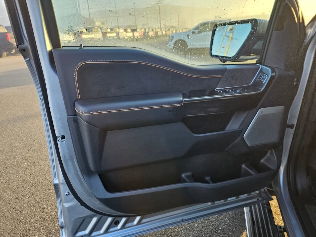 Certified 2023 Ford F150 Platinum w/ FX4 Off-Road Package image 16